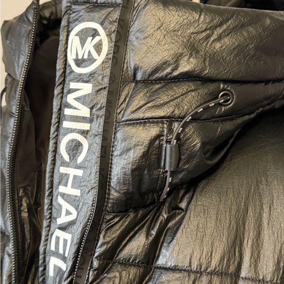 Michael Kors Shiny Black Puffer Coat - Picture 6 of 14